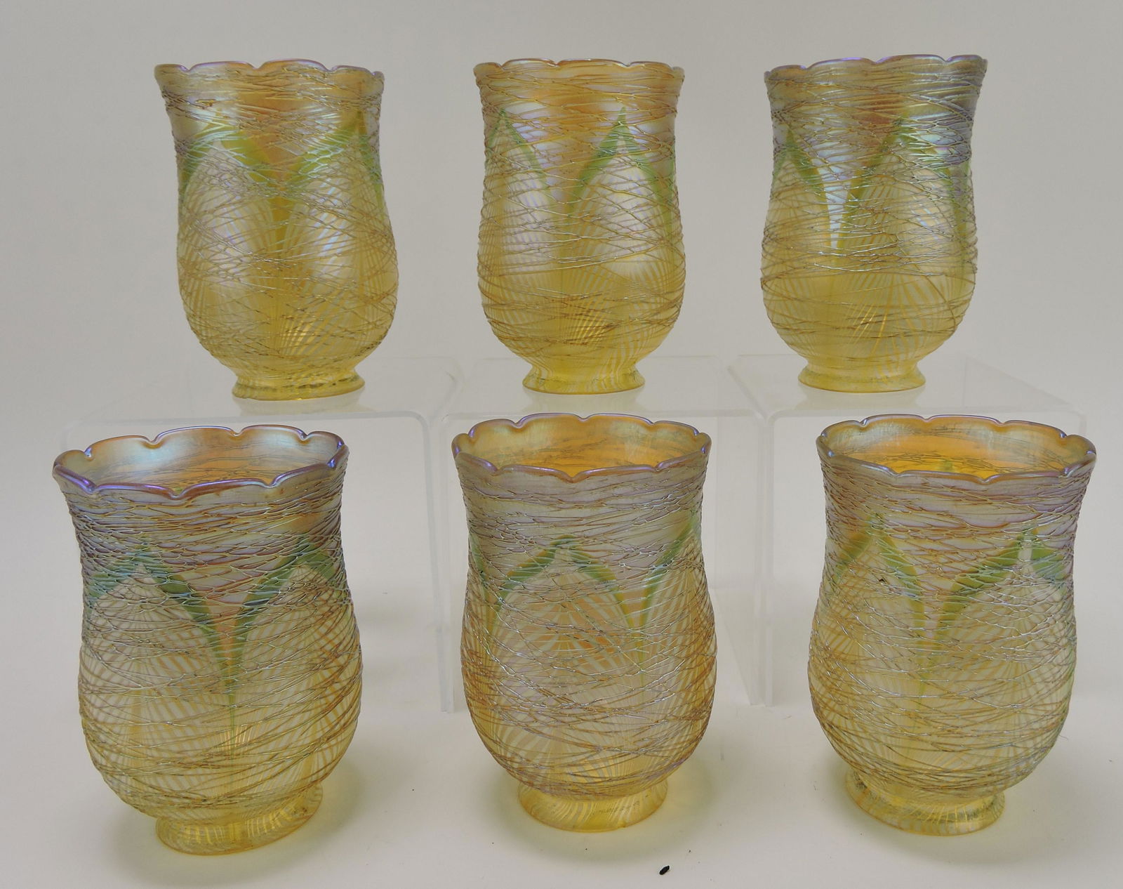 Set of 6 art glass pulled feather (1 of 1)