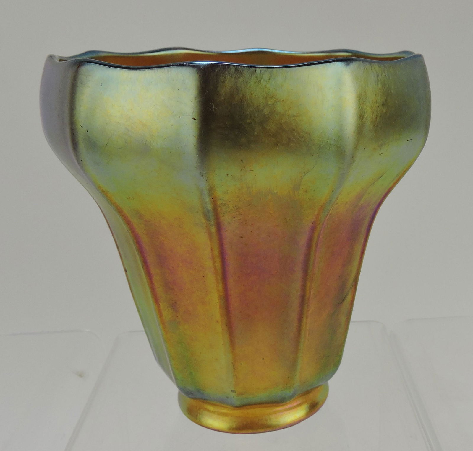 Steuben art glass lamp shade, 2 1/4" (1 of 1)