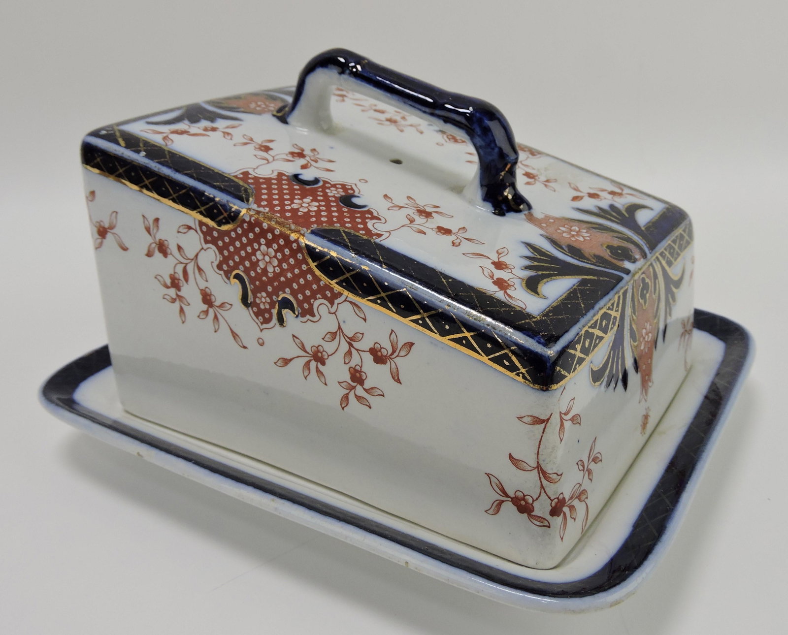 Grimwades ironstone cheese keeper,: 5"h, 7 1/2"l