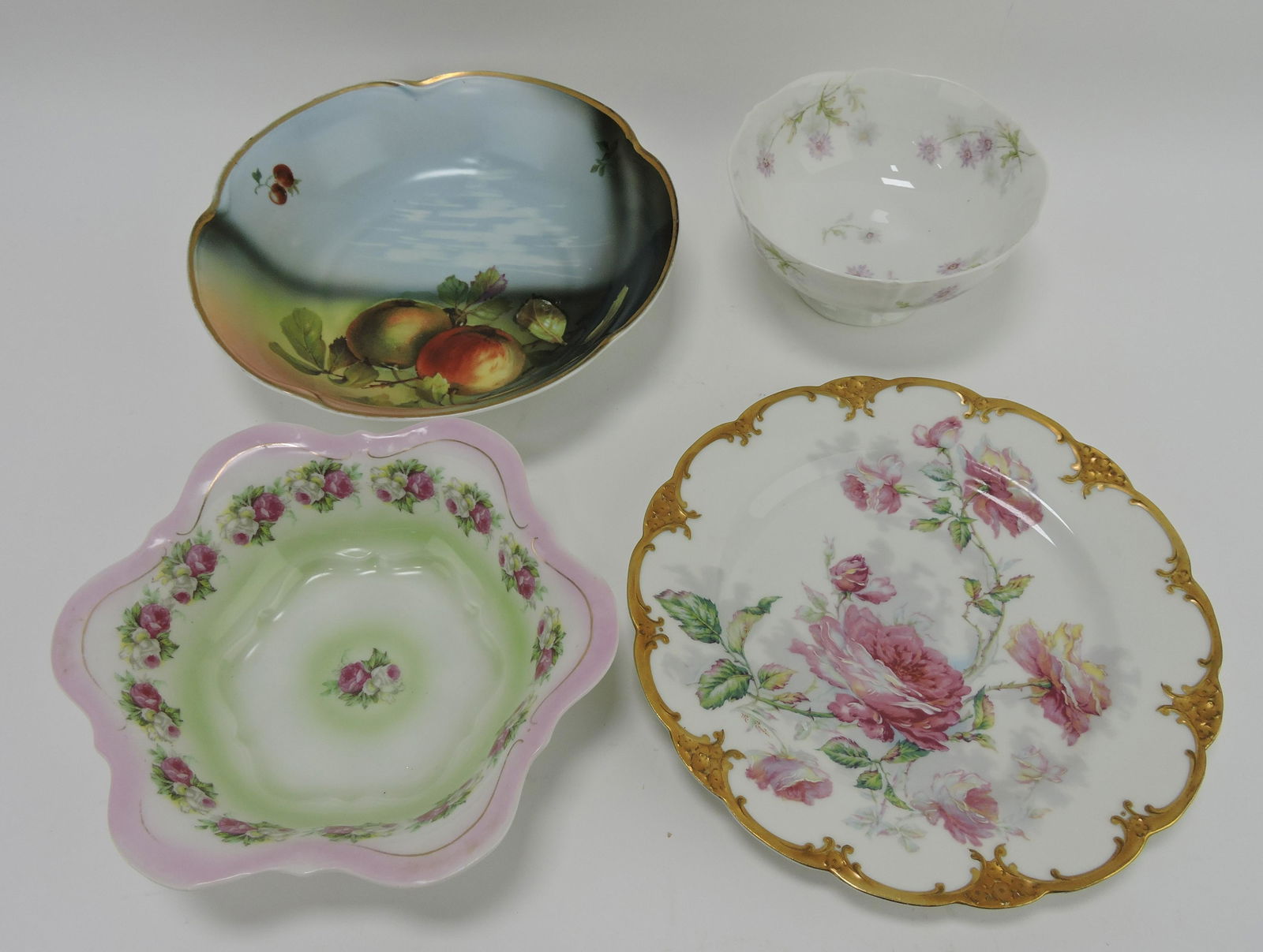 Lot of 4 hand painted plate and bowls: (1 of 1)