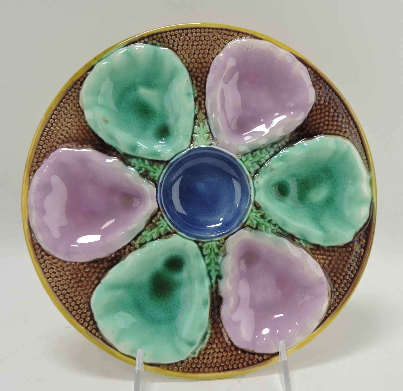 Adams & Bromley majolica 6 well: oyster plate with cobalt center, 9 3/4"