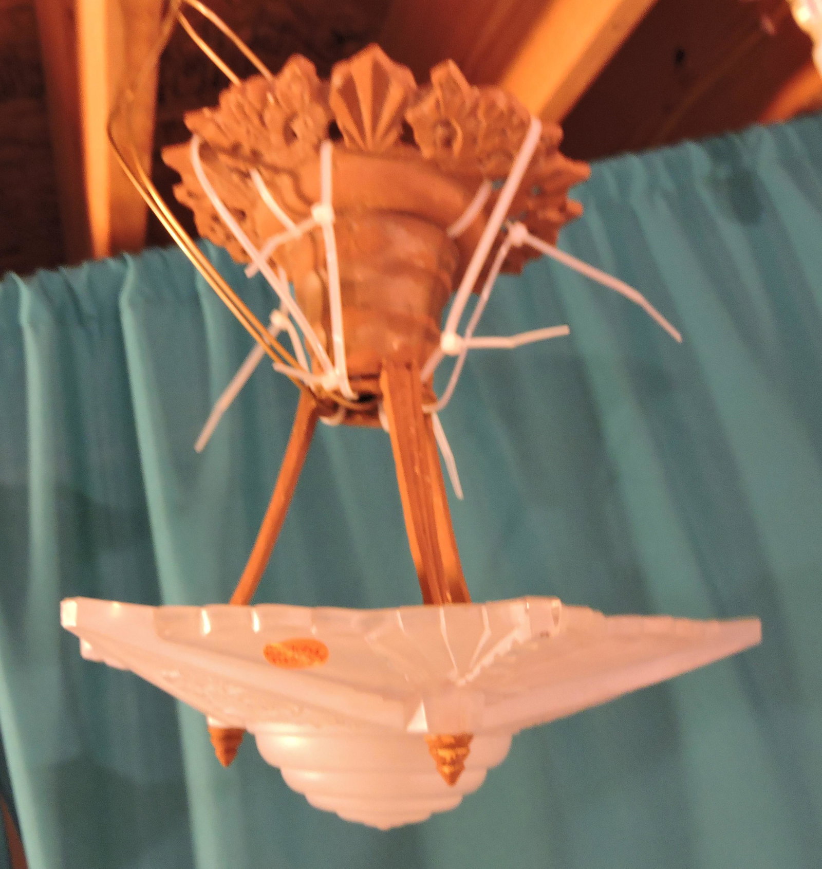 Consolidated ceiling light fixture: .