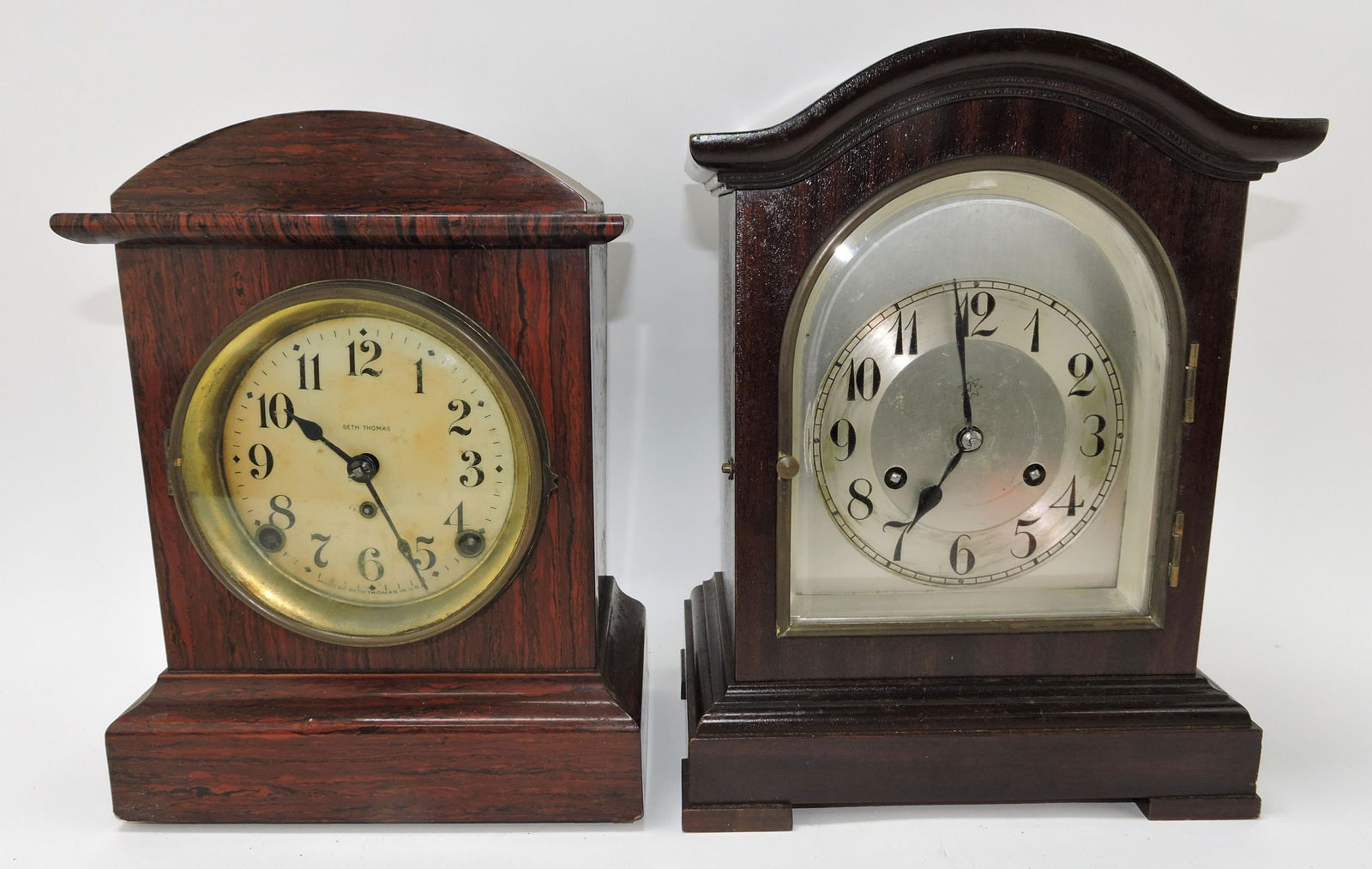 Lot of 2 mantle clocks: (1 of 1)