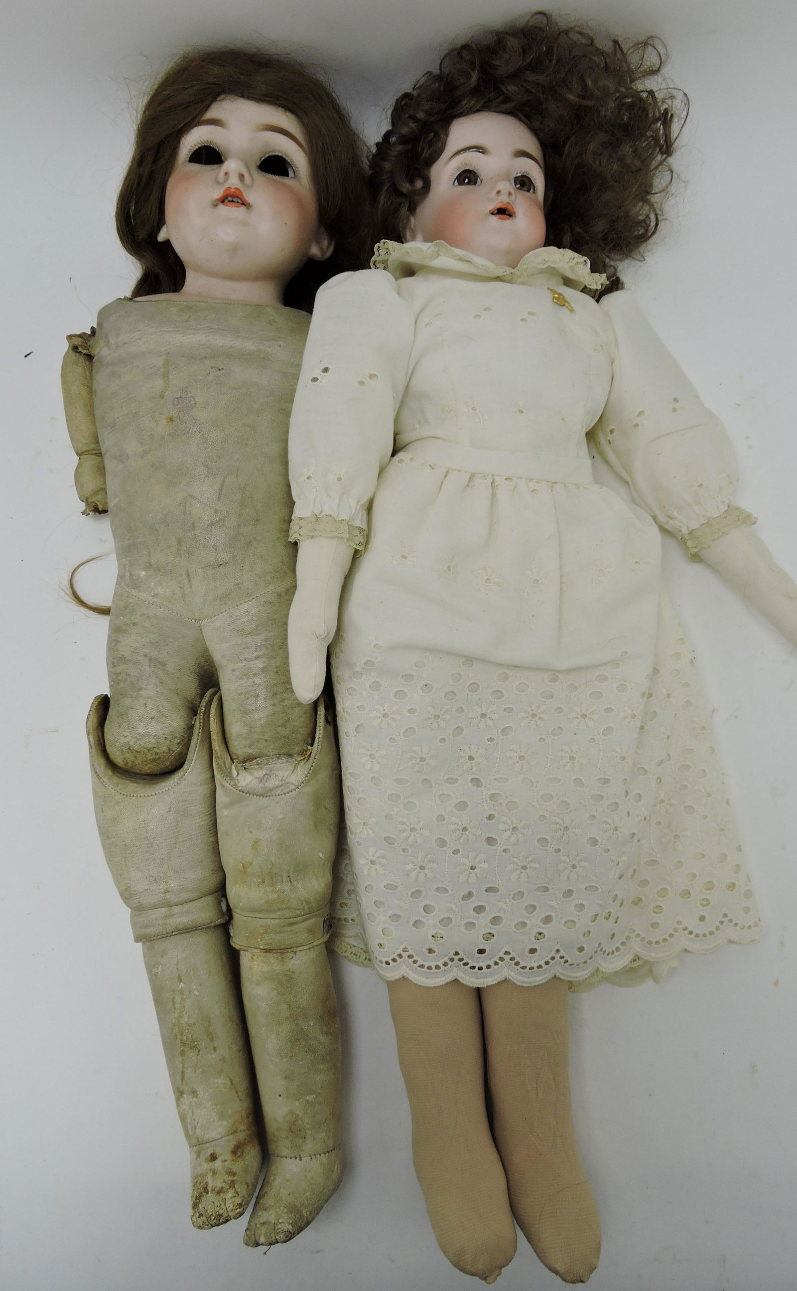 Lot of 2 German bisque head dolls, (1 of 3)