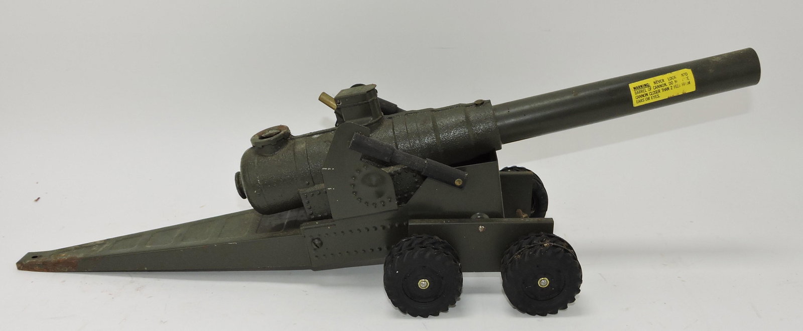 Big Bang cannon, 24" overall: .