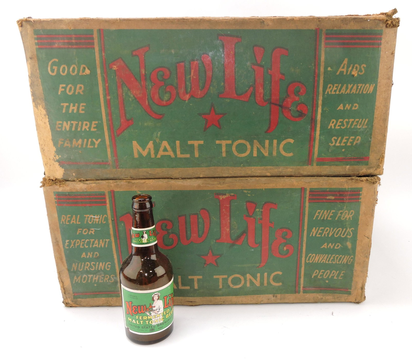 Two cases of New Life Malt Tonic: beer bottles, all with labels; 48 bottles, made in Chicago