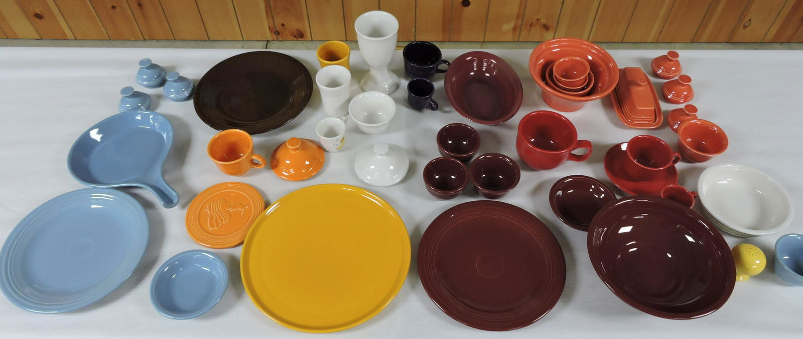 Fiesta Post 86 lot of 42 pieces, (1 of 1)