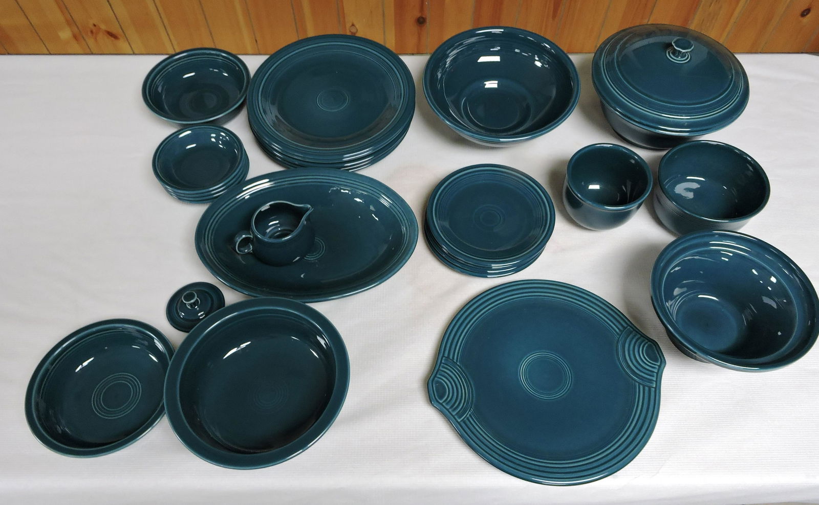 Fiesta Post 86 lot of 25 pieces, (1 of 1)