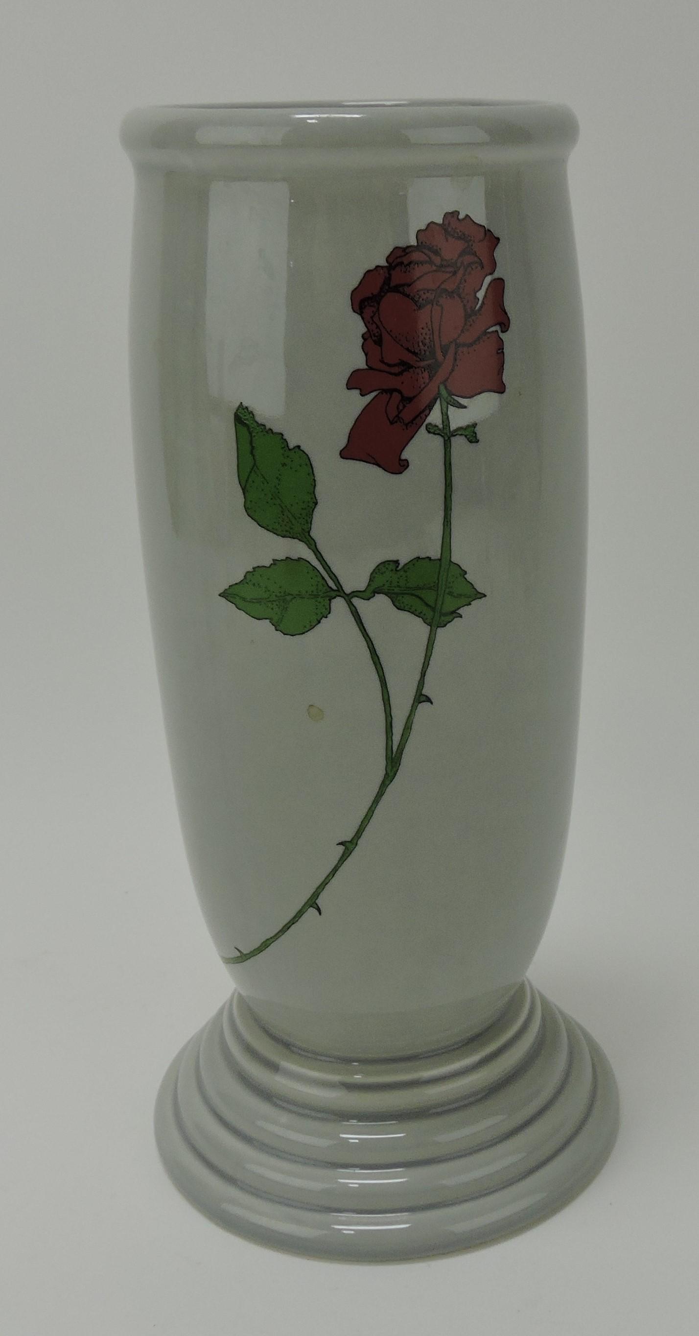 Fiesta Post 86 gray Millennium III (1 of 1)