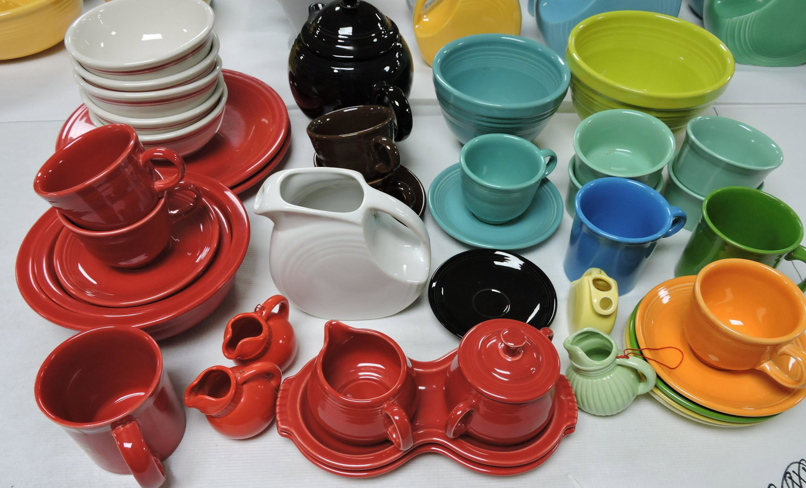 Fiesta Post 86 lot of 41 pieces: .