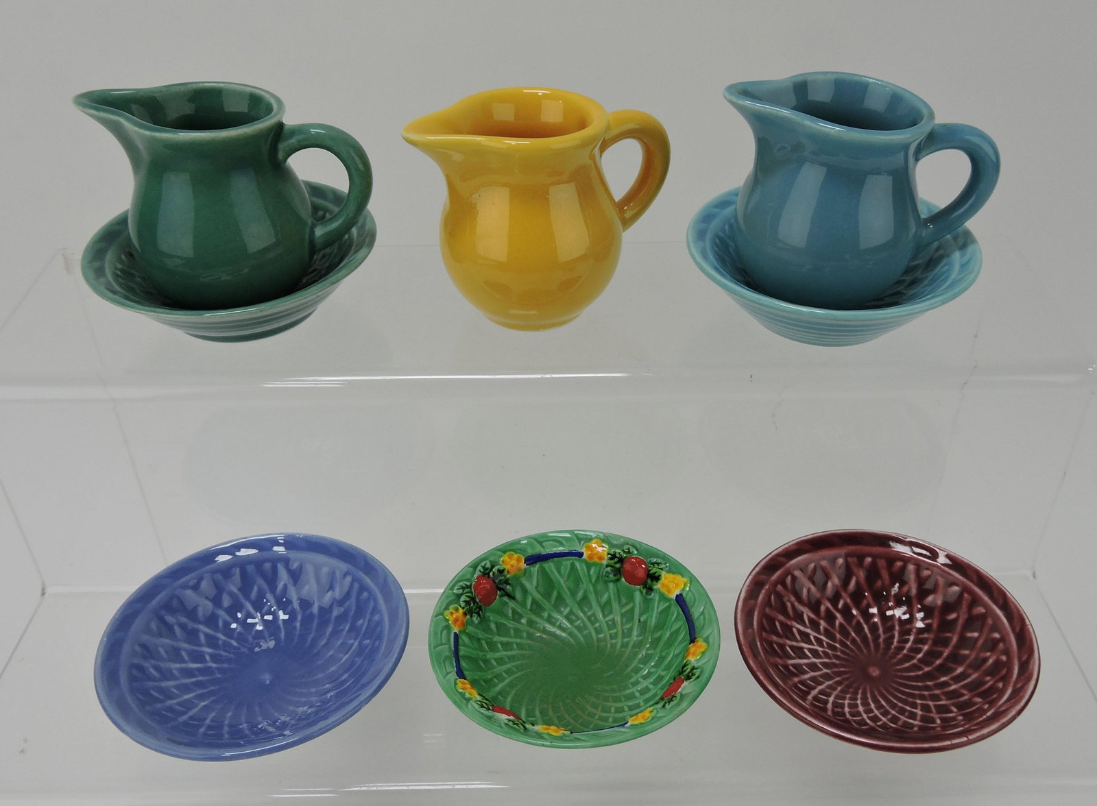 Fiesta Harlequin lot of individual: creamers and nut cups, mixed