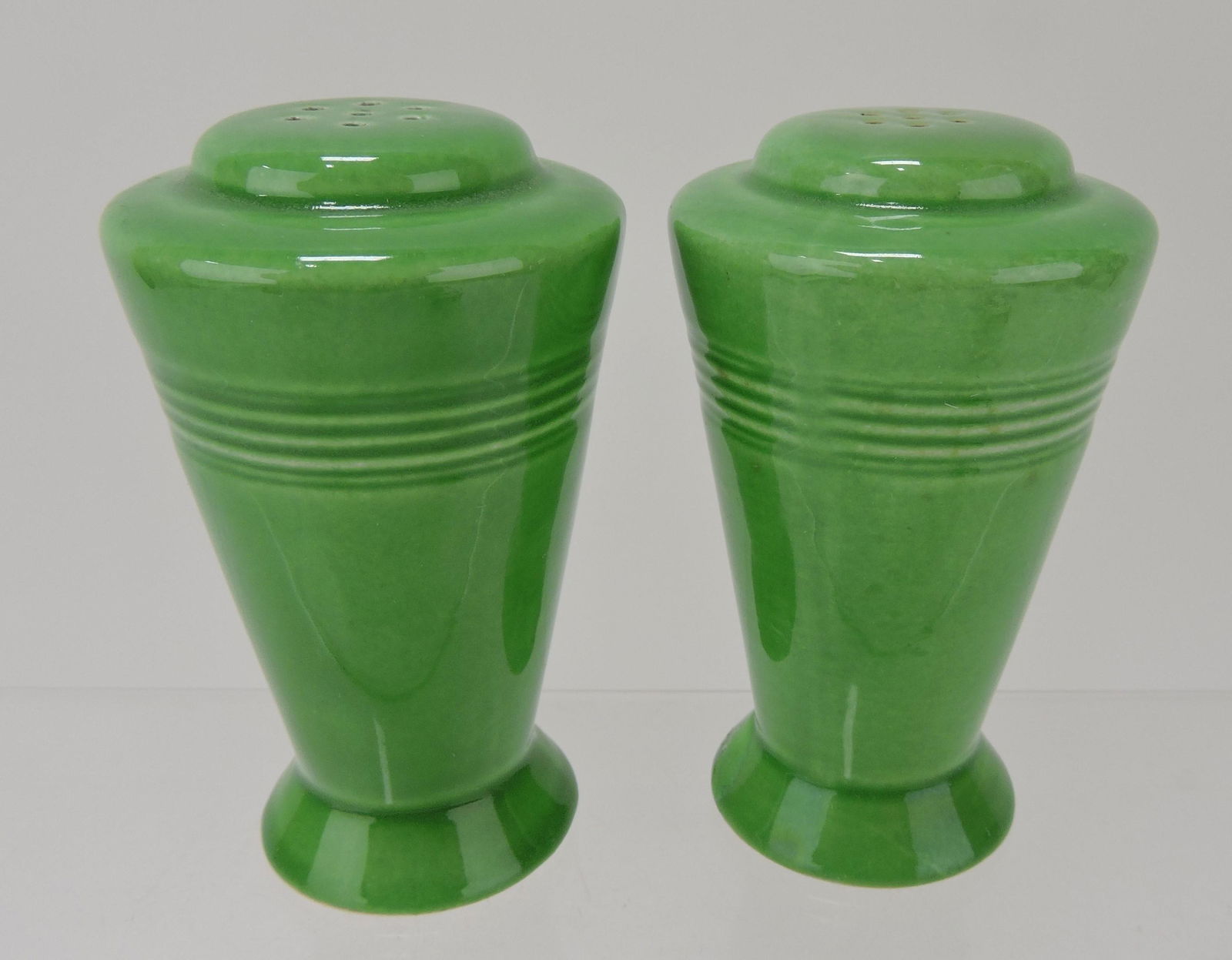 Fiesta Harlequin medium green (1 of 1)