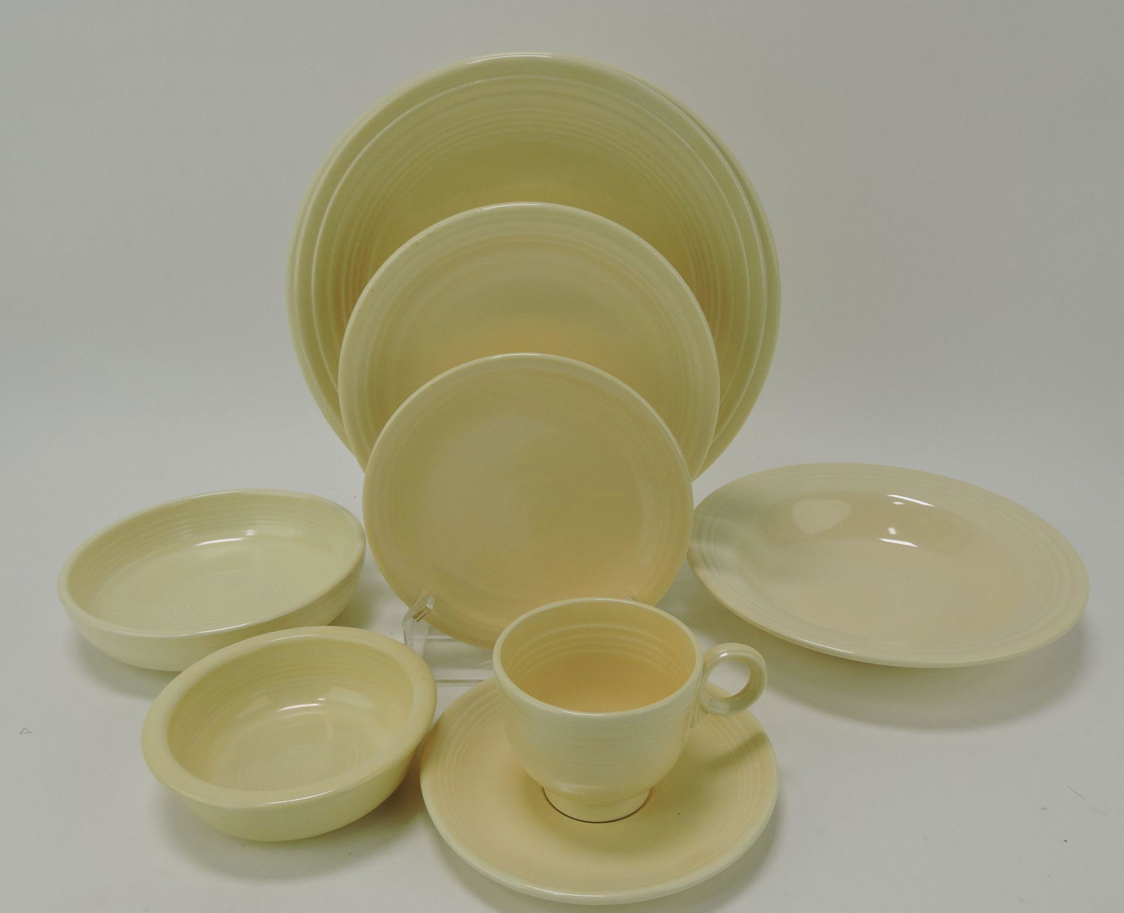 Fiesta 9 pc place setting, ivory, (1 of 1)