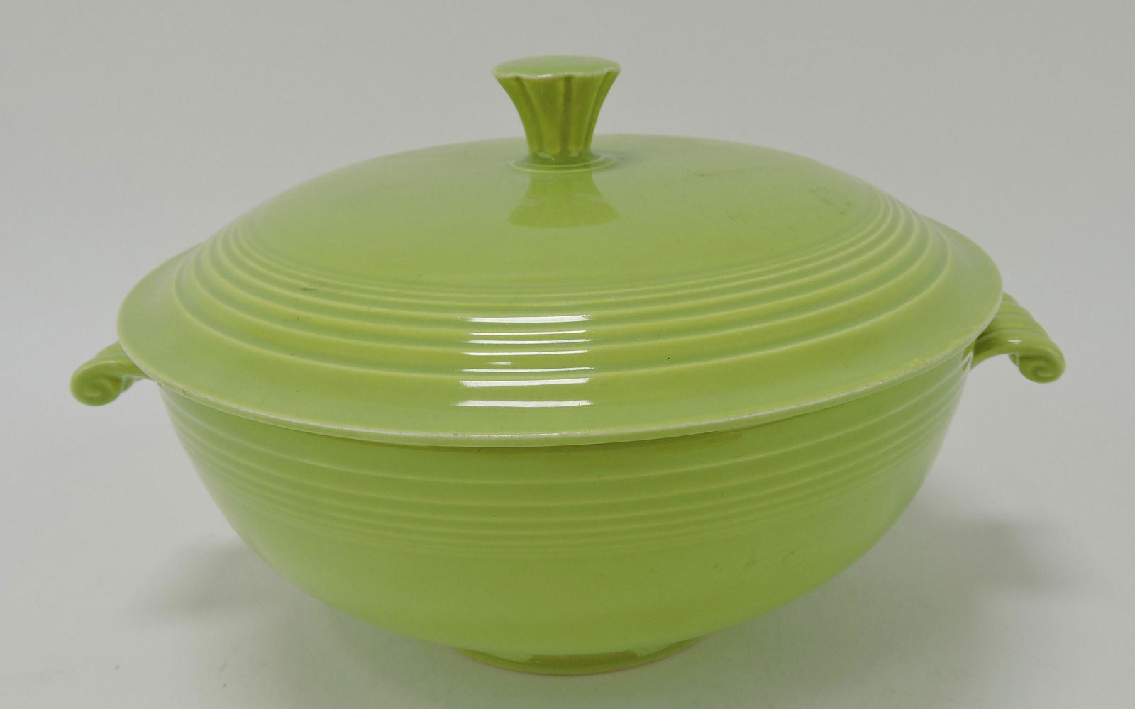 Fiesta casserole, chartreuse (1 of 1)