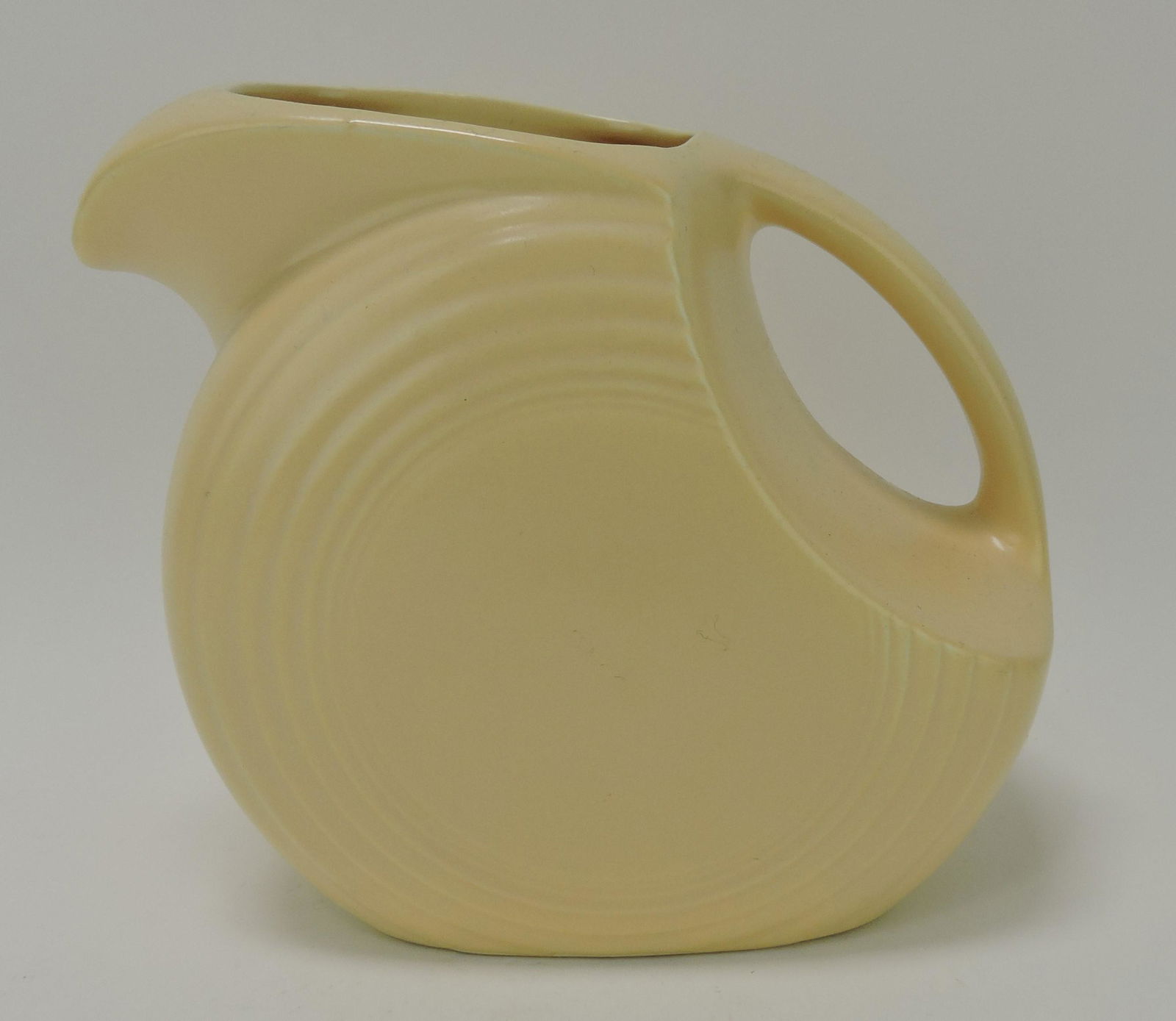 Fiesta disc water pitcher, ivory (1 of 1)