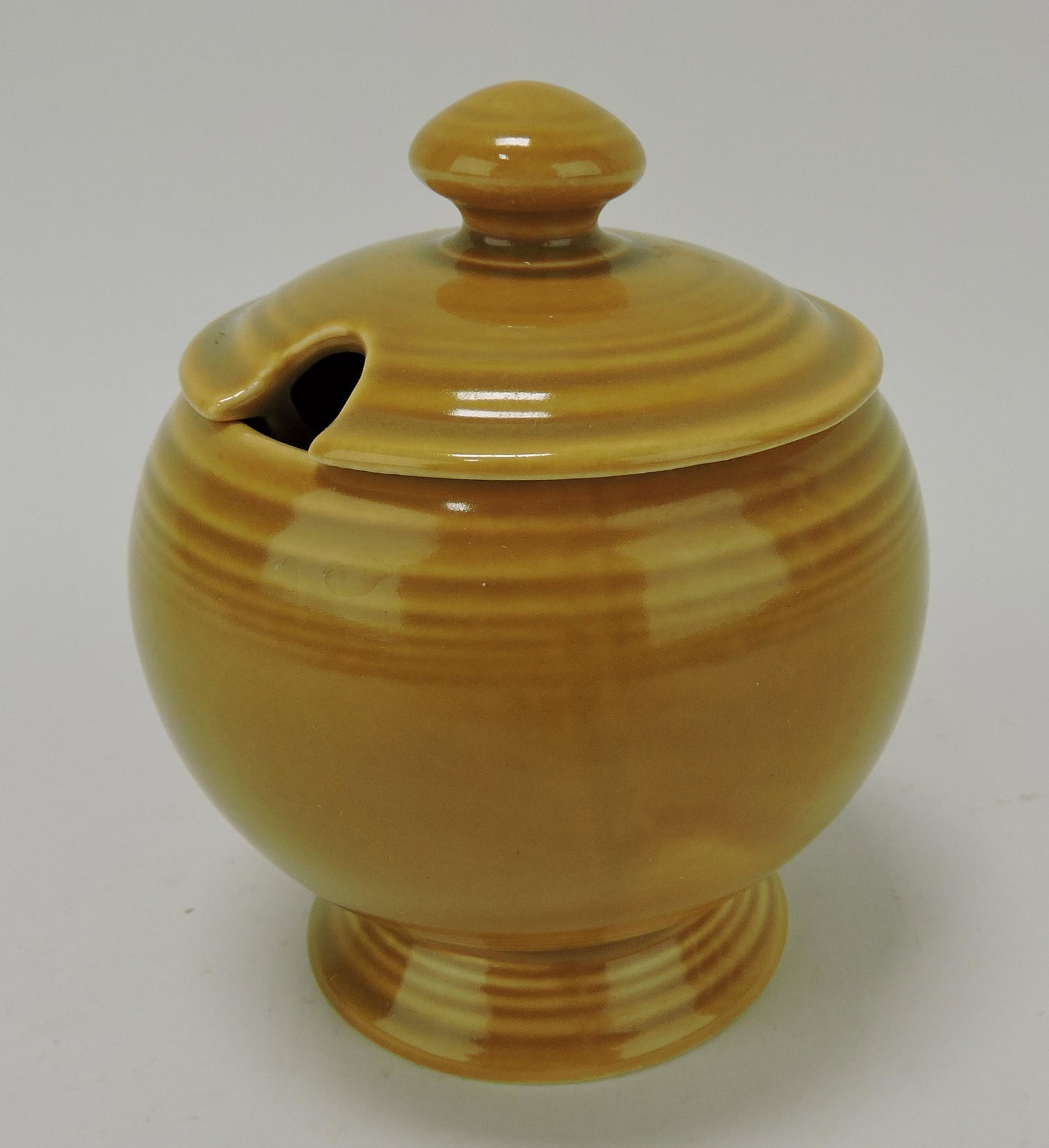 Fiesta marmalade, Ironstone antique: gold