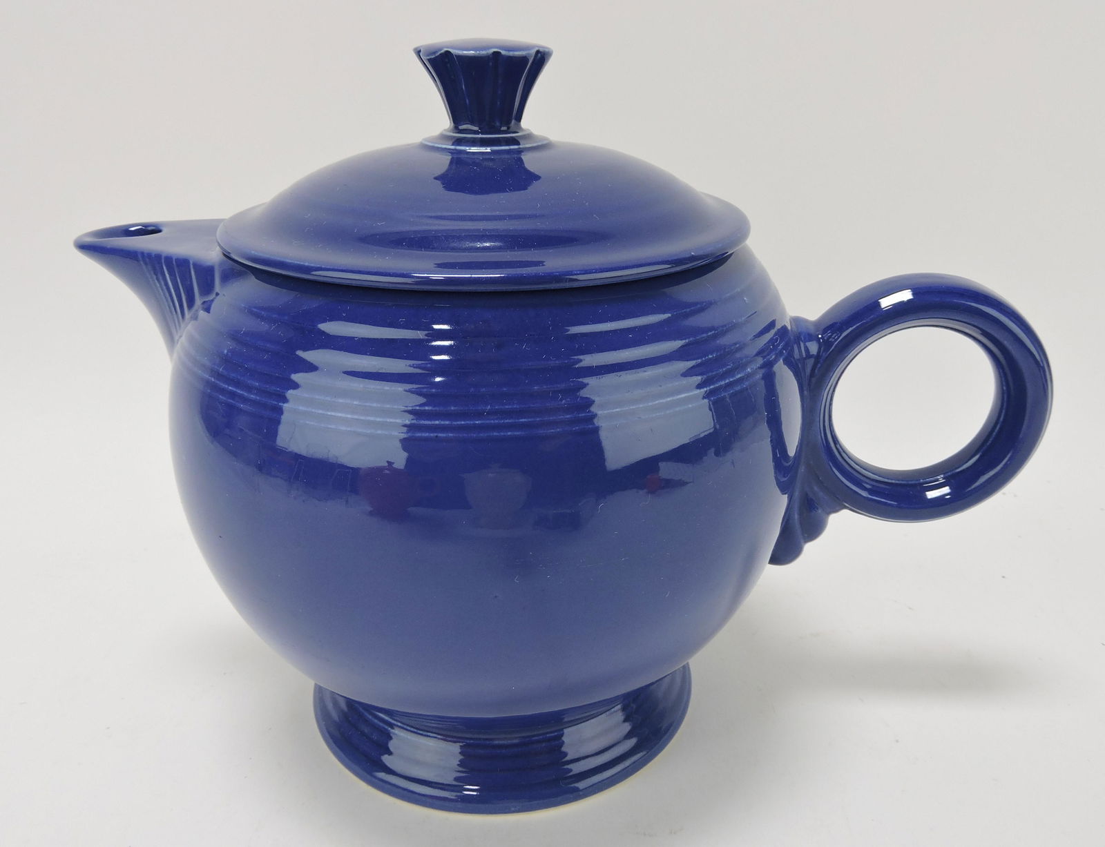 Fiesta large teapot, cobalt (1 of 1)