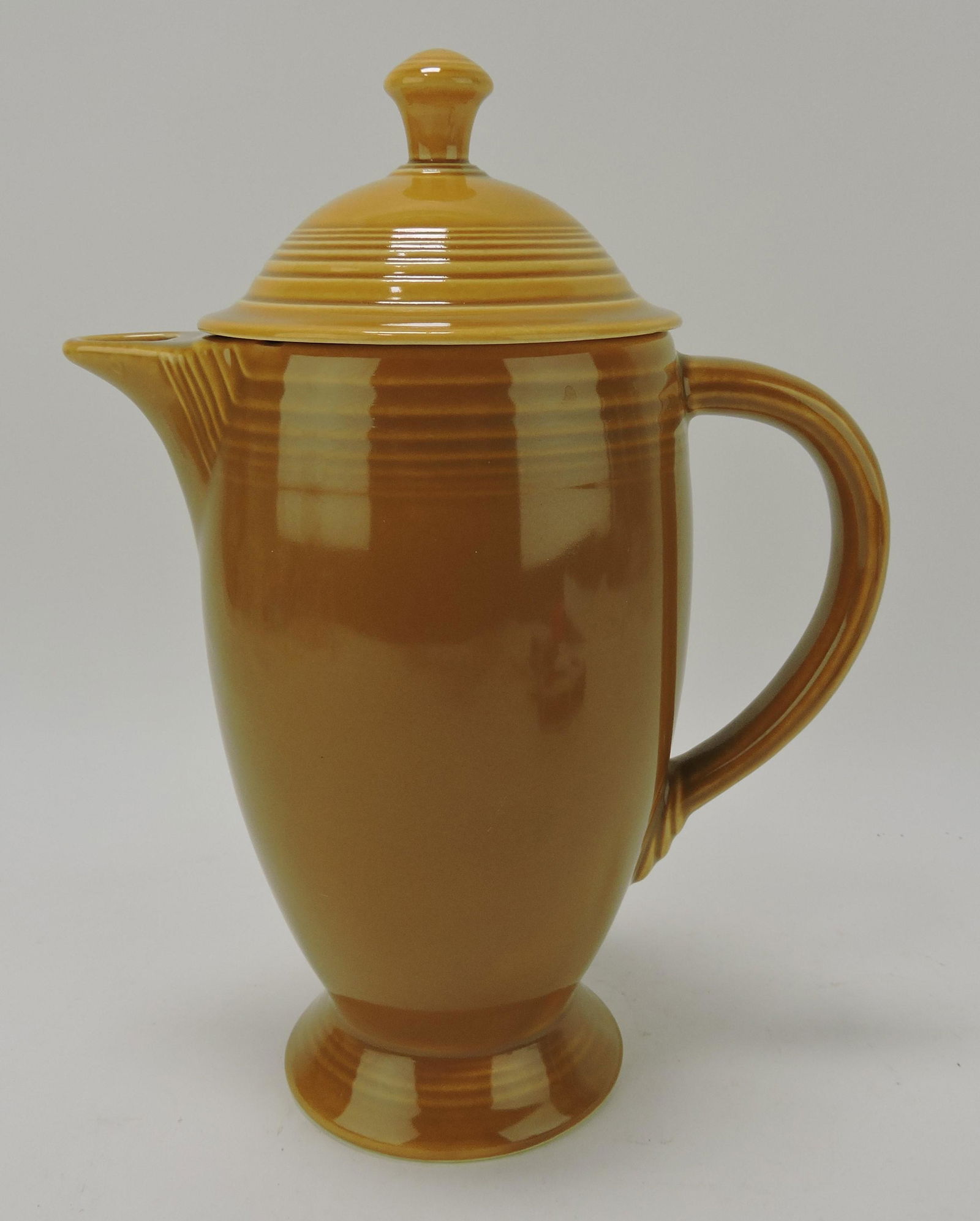 Fiesta coffee pot, Ironstone antique (1 of 1)