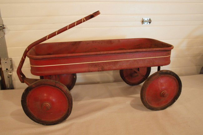 Red coaster wagon: Red coaster wagon