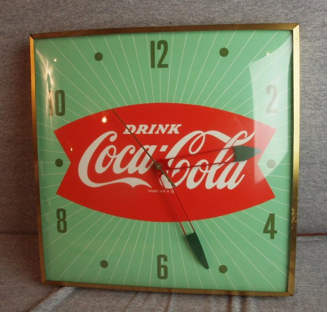 Coca Cola electric wall clock, 15", works : Coca Cola electric wall clock, 15", works