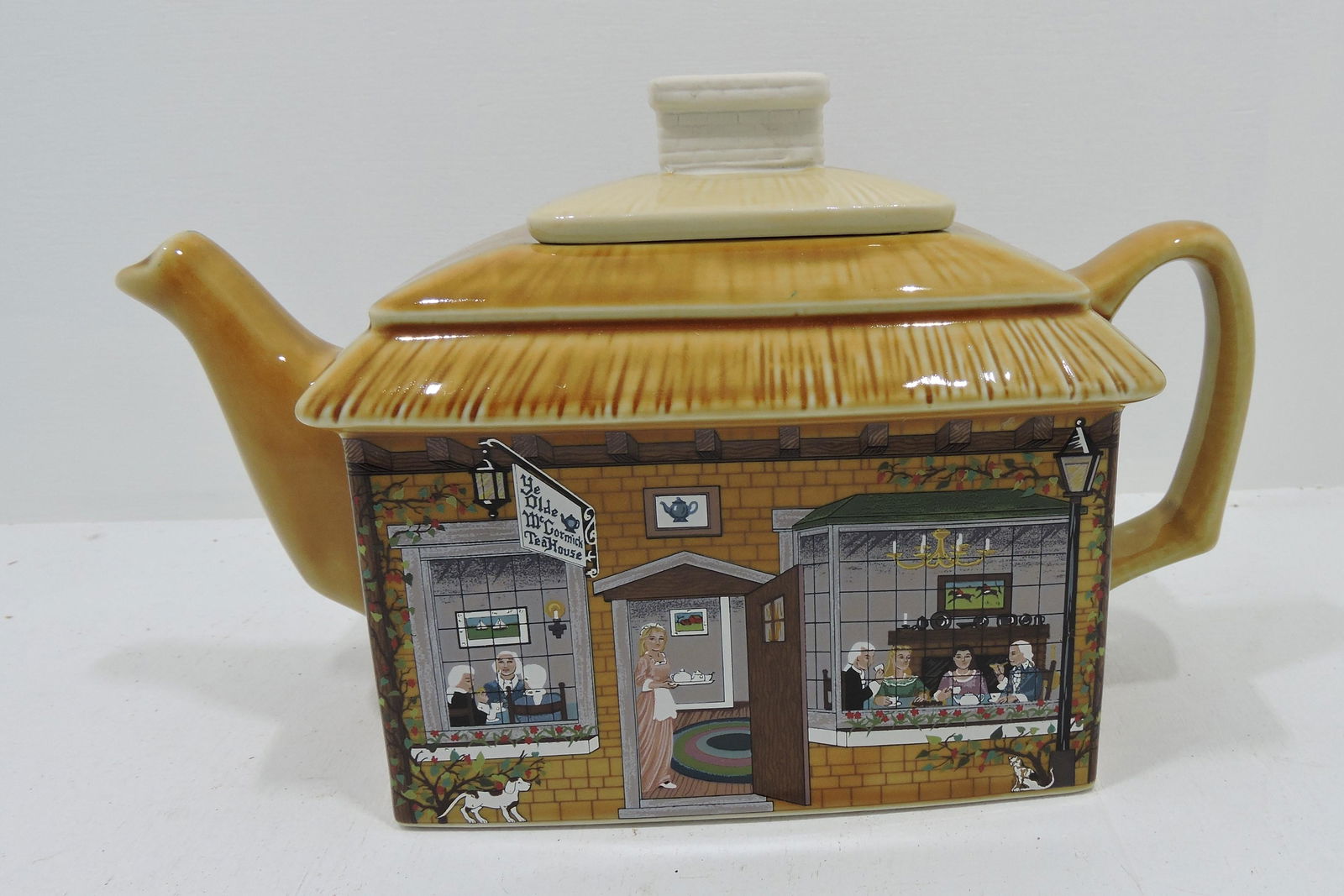Hall China McCormick Teahouse (1 of 1)