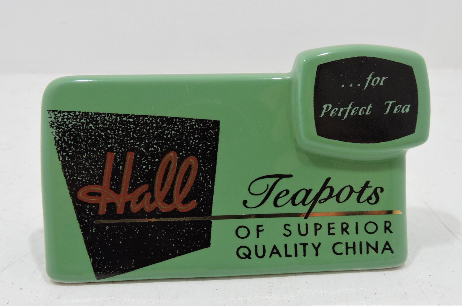 Hall China teapots shelf sign (1 of 1)