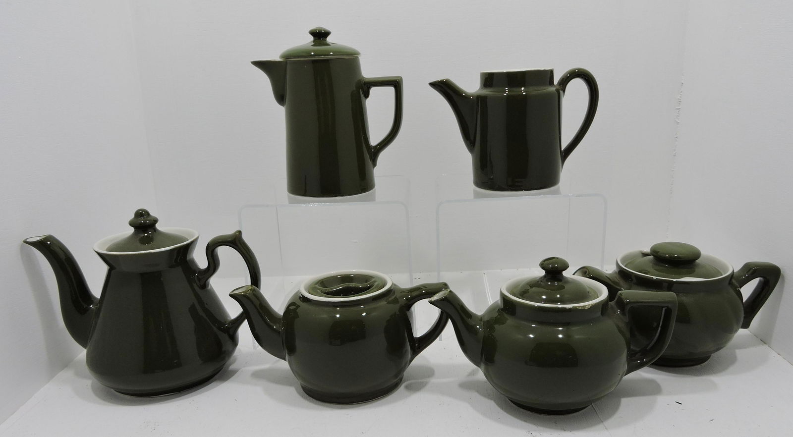 Hall China lot of 6 teapots (1 of 1)
