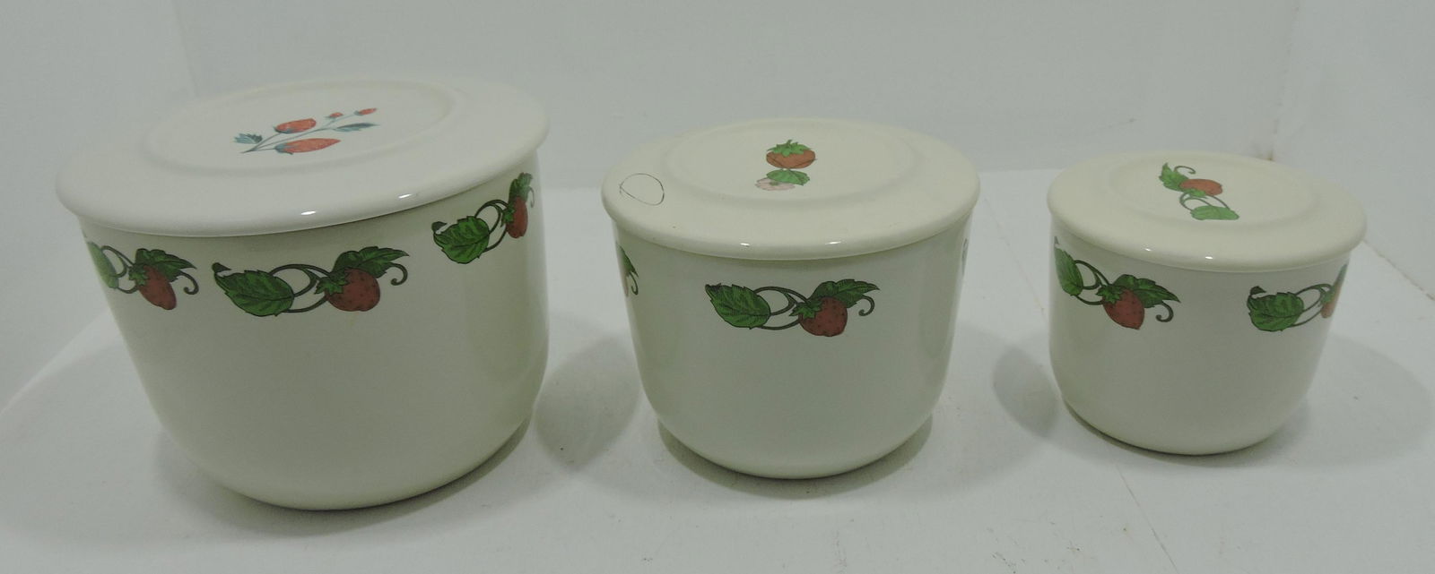 Hall China set of 3 graduated jars with (1 of 1)