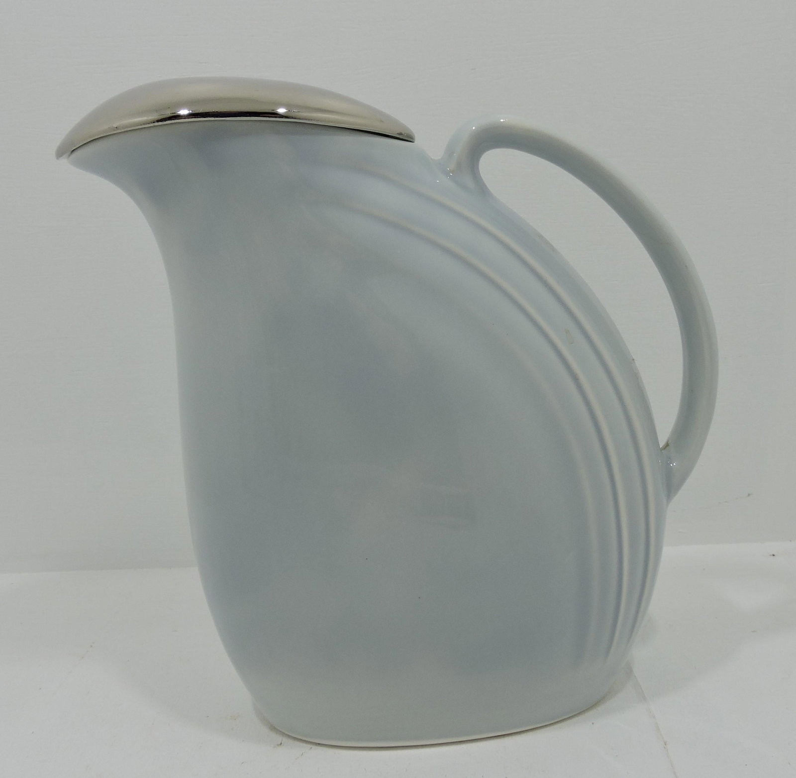 Hall China water pitcher with lid, (1 of 2)