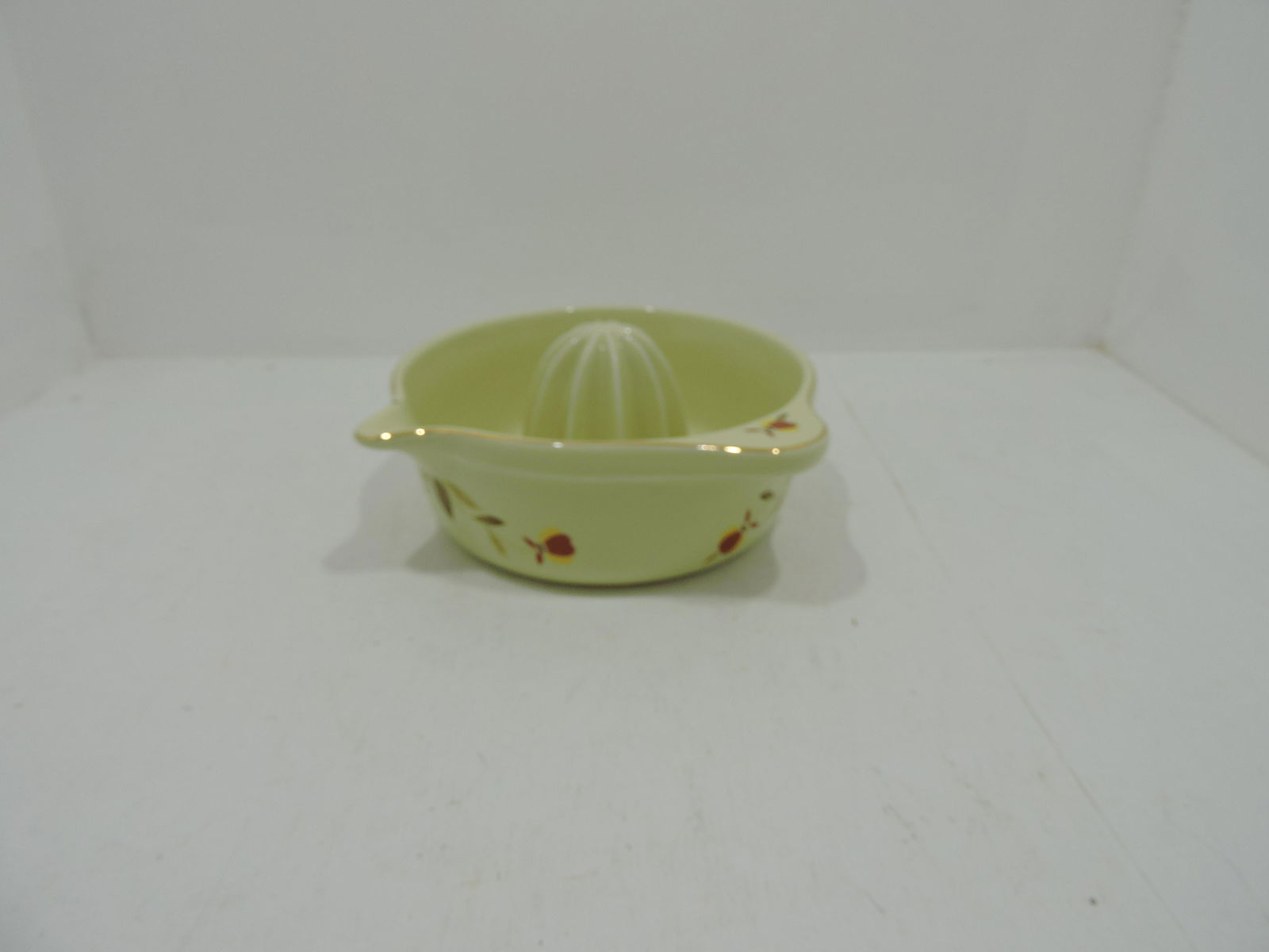 Hall China Autumn Leaf juice reamer, (1 of 1)