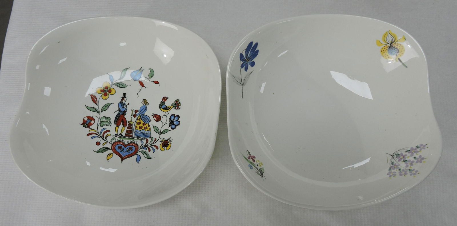 Hall China Hallcraft Eva Zeisel lot of (1 of 1)