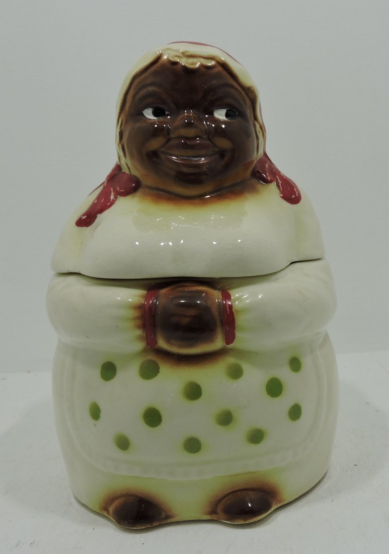 Black Americana Mammy cookie jar 9 1/2": .