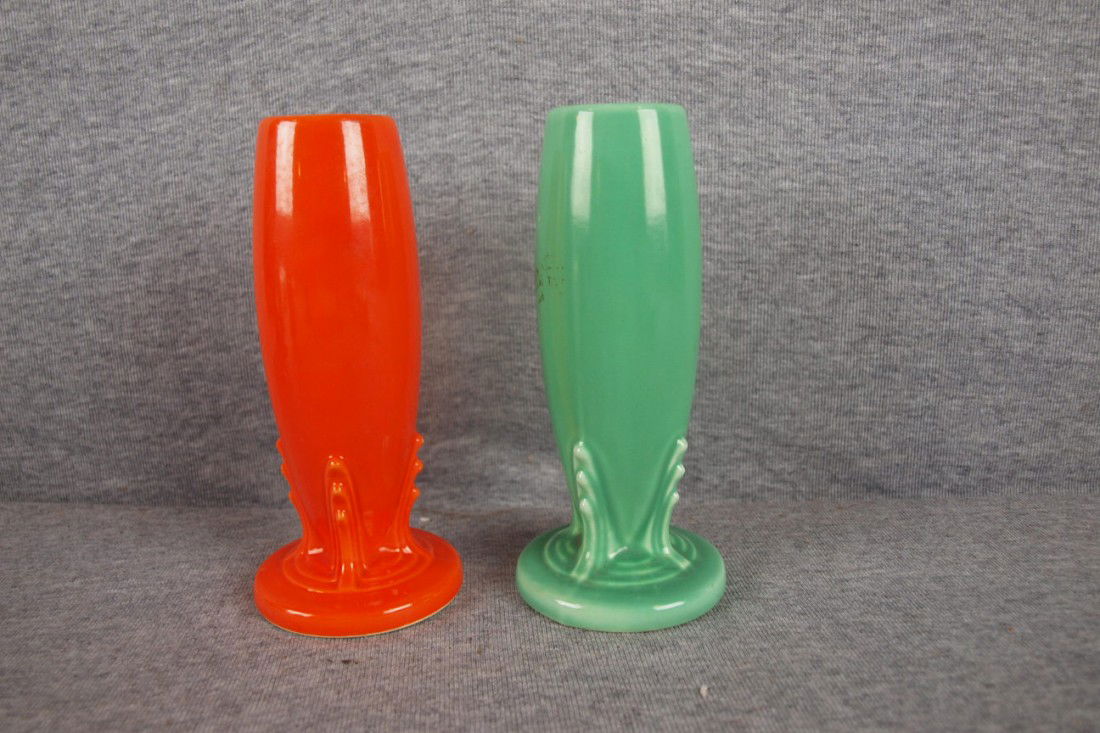 Fiesta bud vase group - redand light green: Fiesta bud vase group - redand light green
