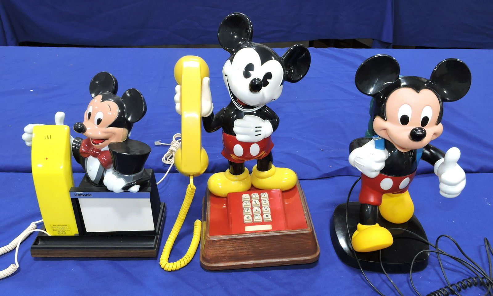 Lot of 3 Mickey Mouse novelty telephones (1 of 1)