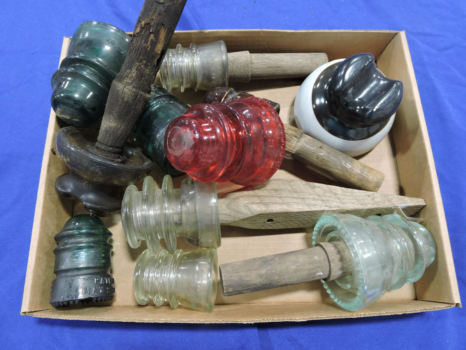 Lot of telephone insulators (1 of 1)