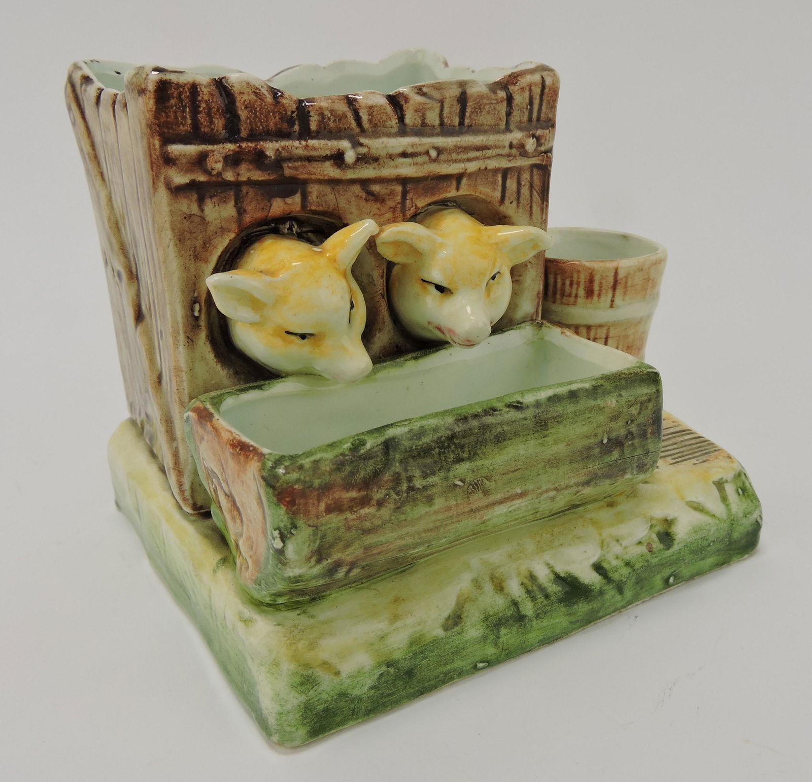 Majolica pigs at trough match striker, (1 of 1)