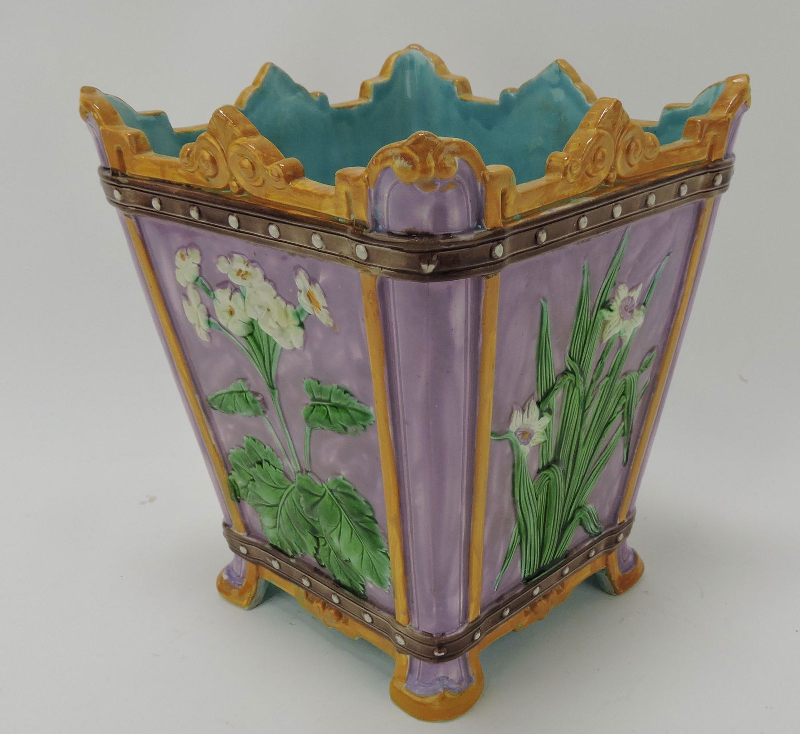 Majolica square cachepot with floral (1 of 1)