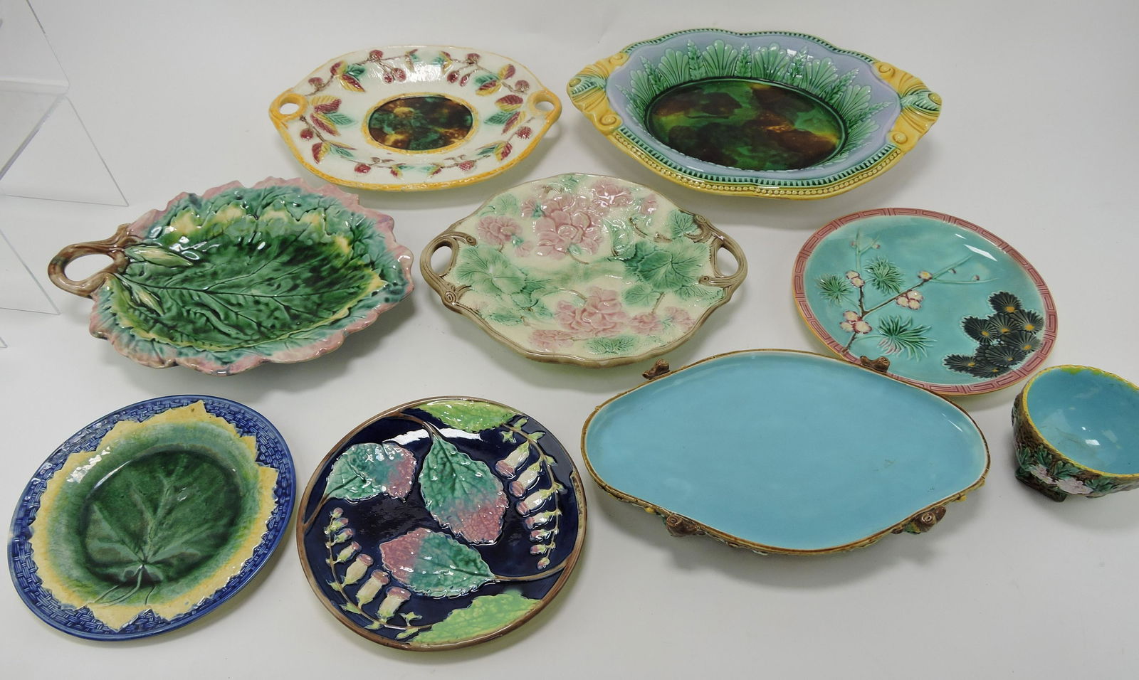 Majolica lot of 9 assorted pieces, various (1 of 1)