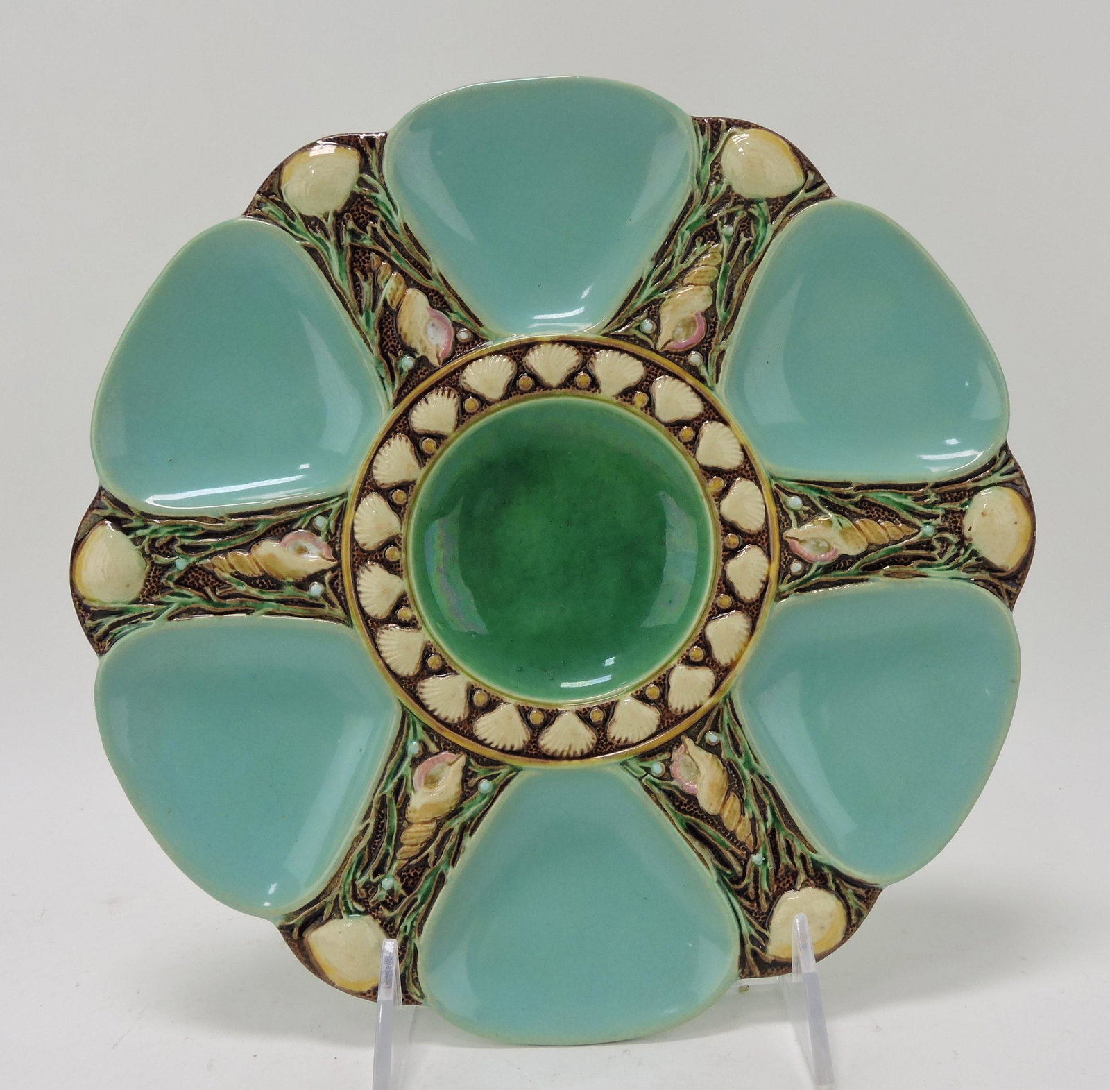 Minton majolica turquoise six well: oyster plate, 9", shape no. 1323