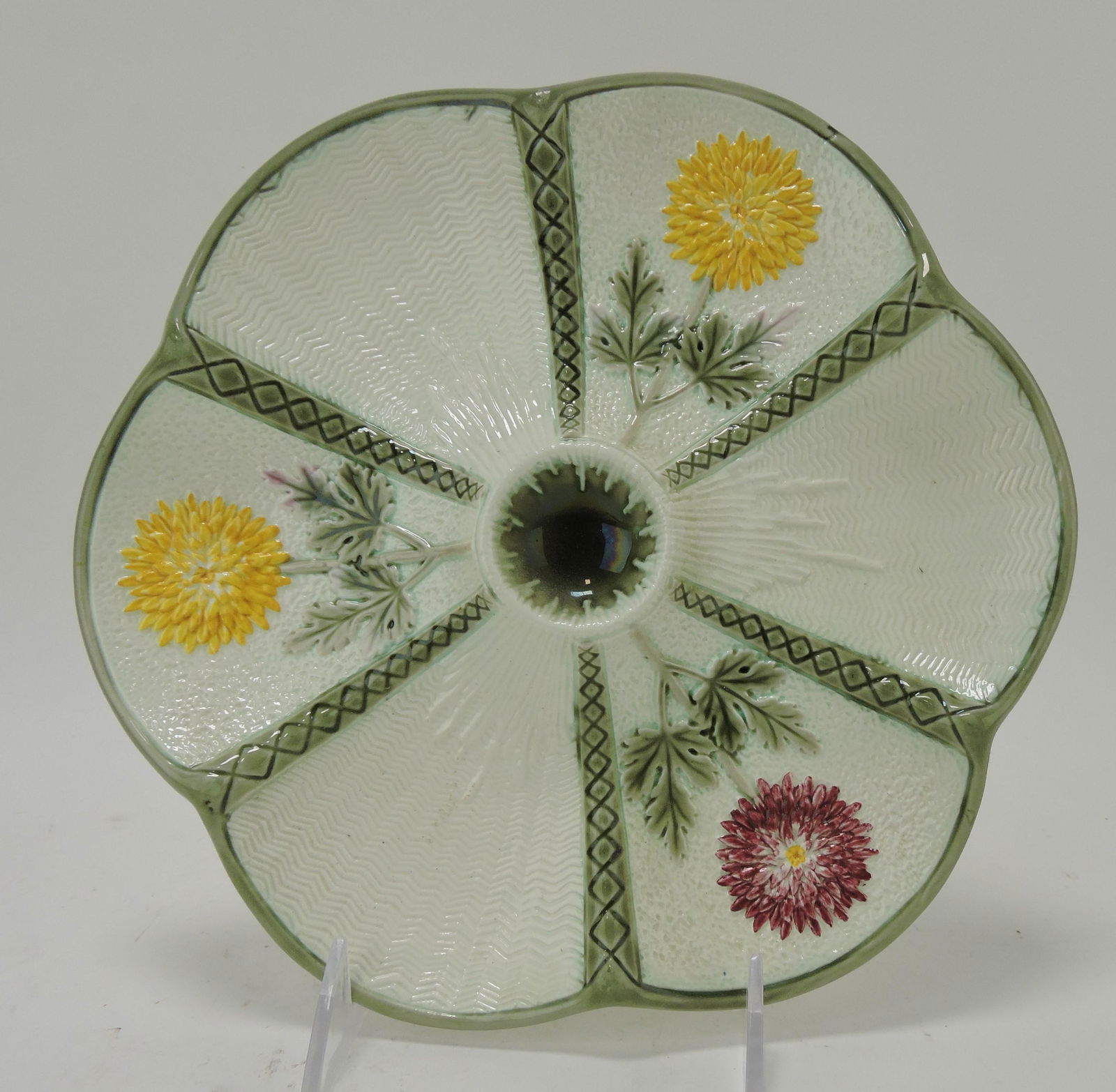 Wedgwood majolica Chrysanthemum: six well oyster plate, 9"