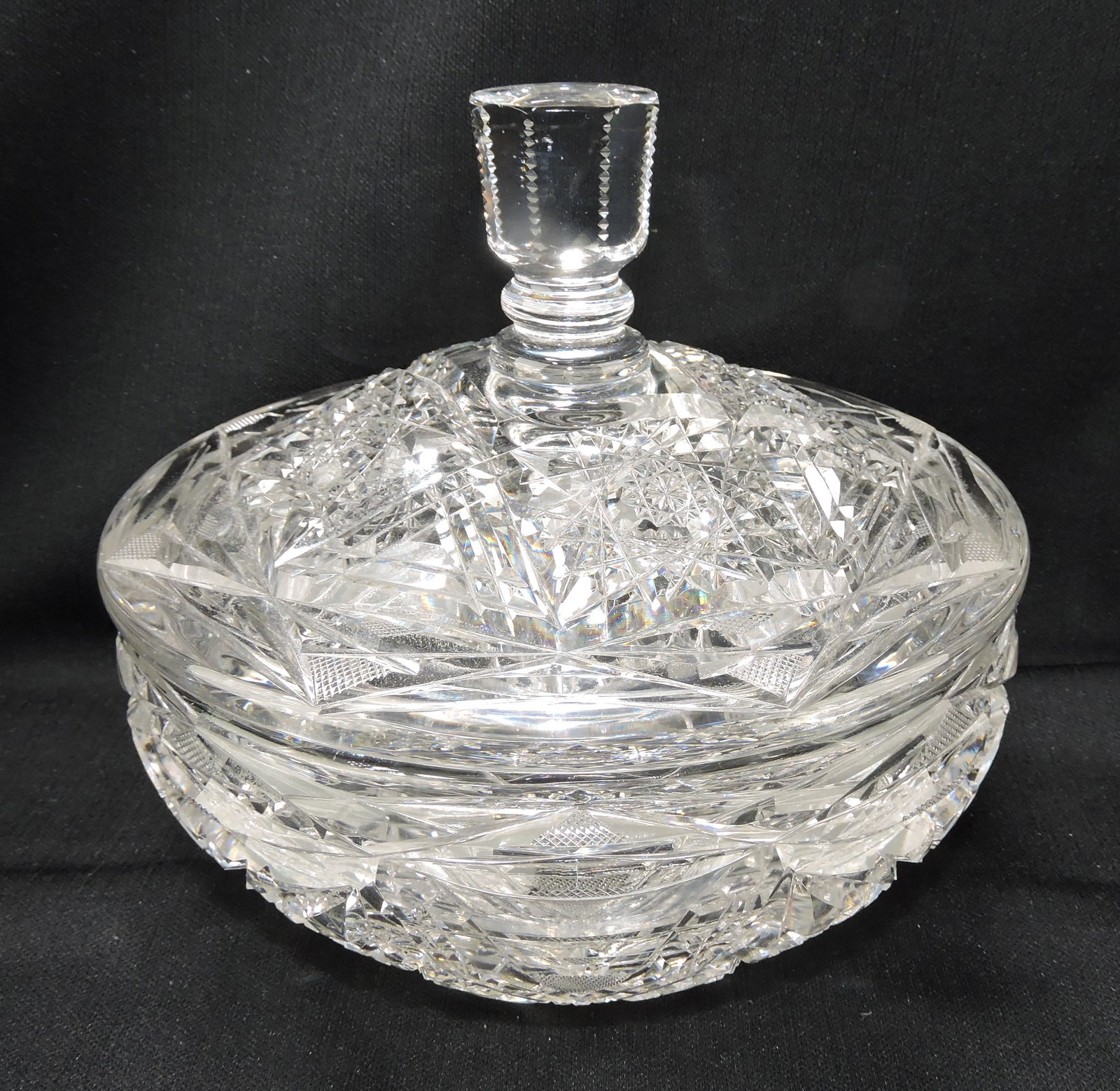 American Brilliant Period cut glass: covered casserole, 8"d, 7 1/2"h, hard to find shape