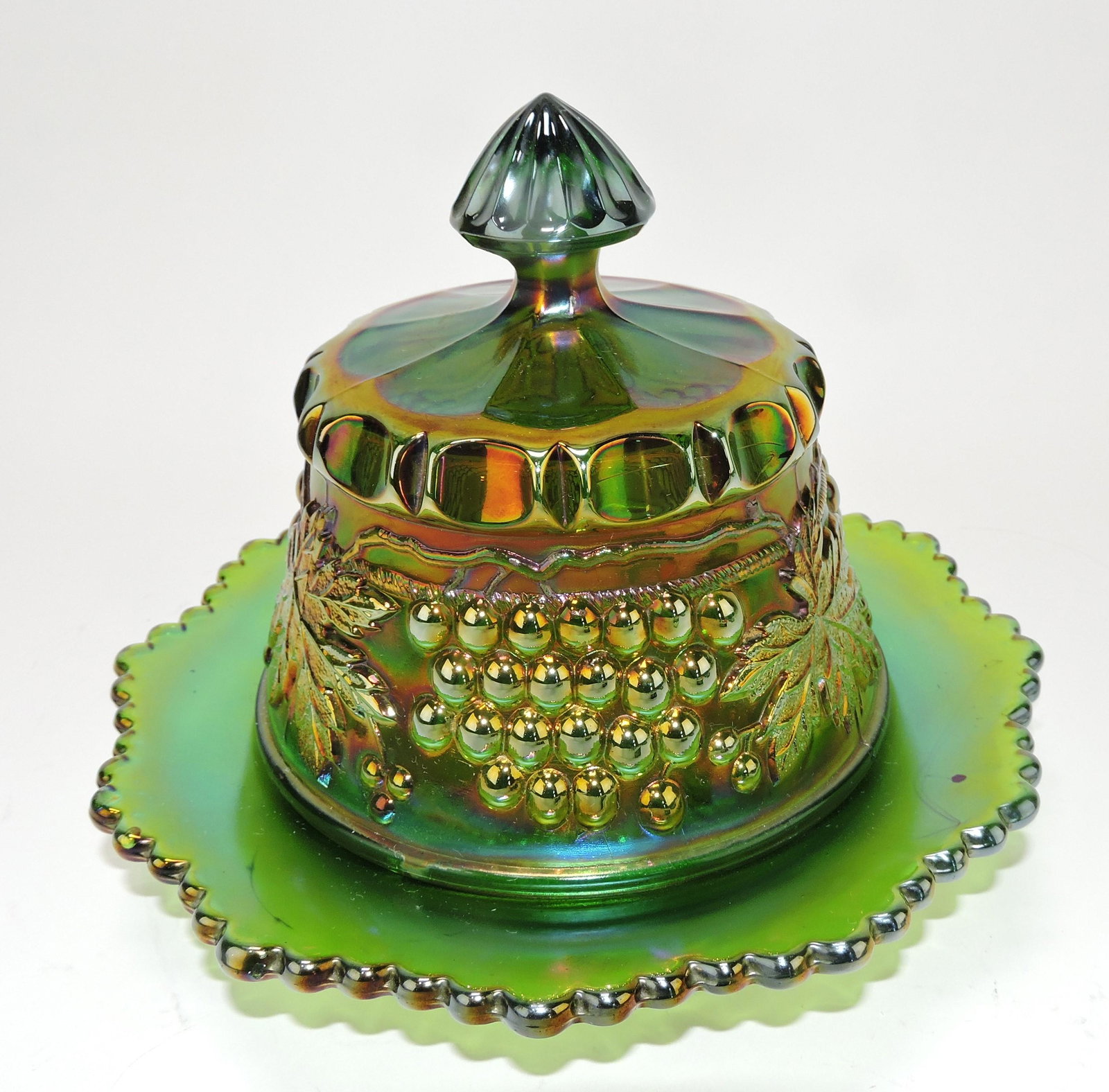 Northwood emerald green carnival: glass grape and cable butter dish