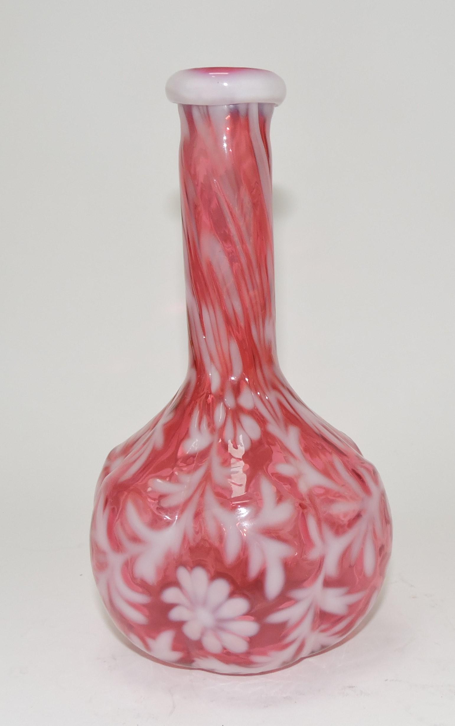 Cranberry opalescent daisy & fern barber (1 of 1)