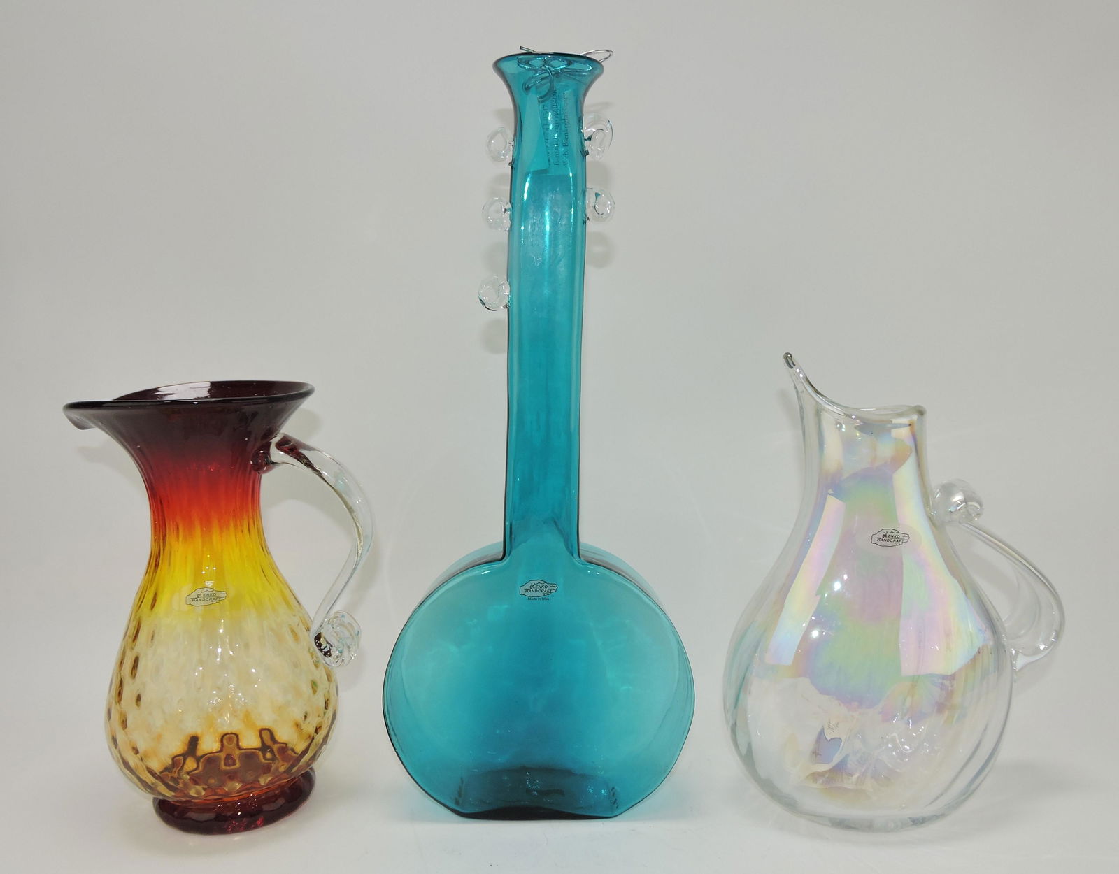 Blenko lot of 3 pieces: 2 pitchers and (1 of 1)