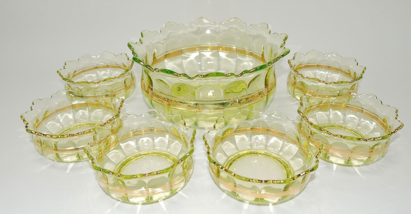 Vaseline glass 7 piece berry set with (1 of 1)