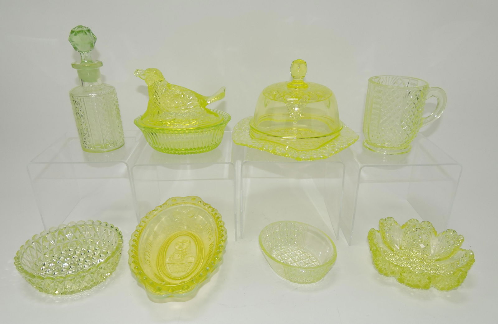 Vaseline glass lot of 8 pieces (1 of 1)