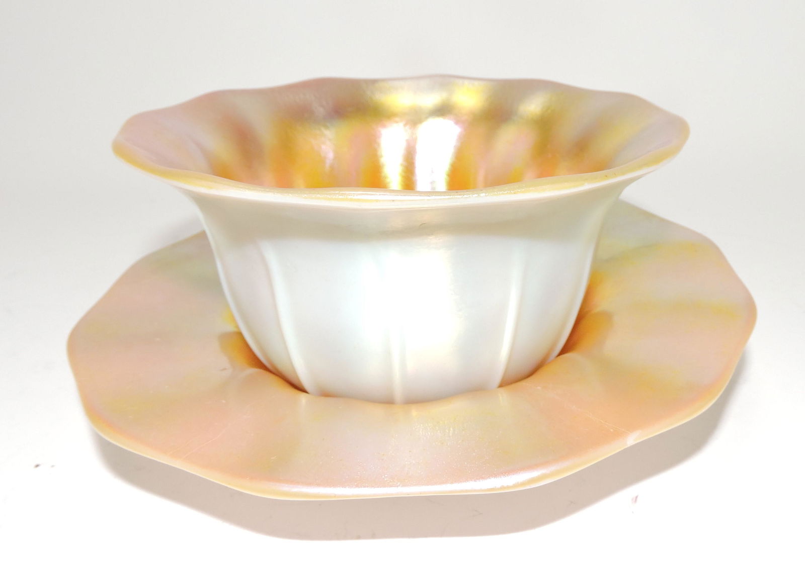 Steuben Aurene Calcite finger bowl and (1 of 1)