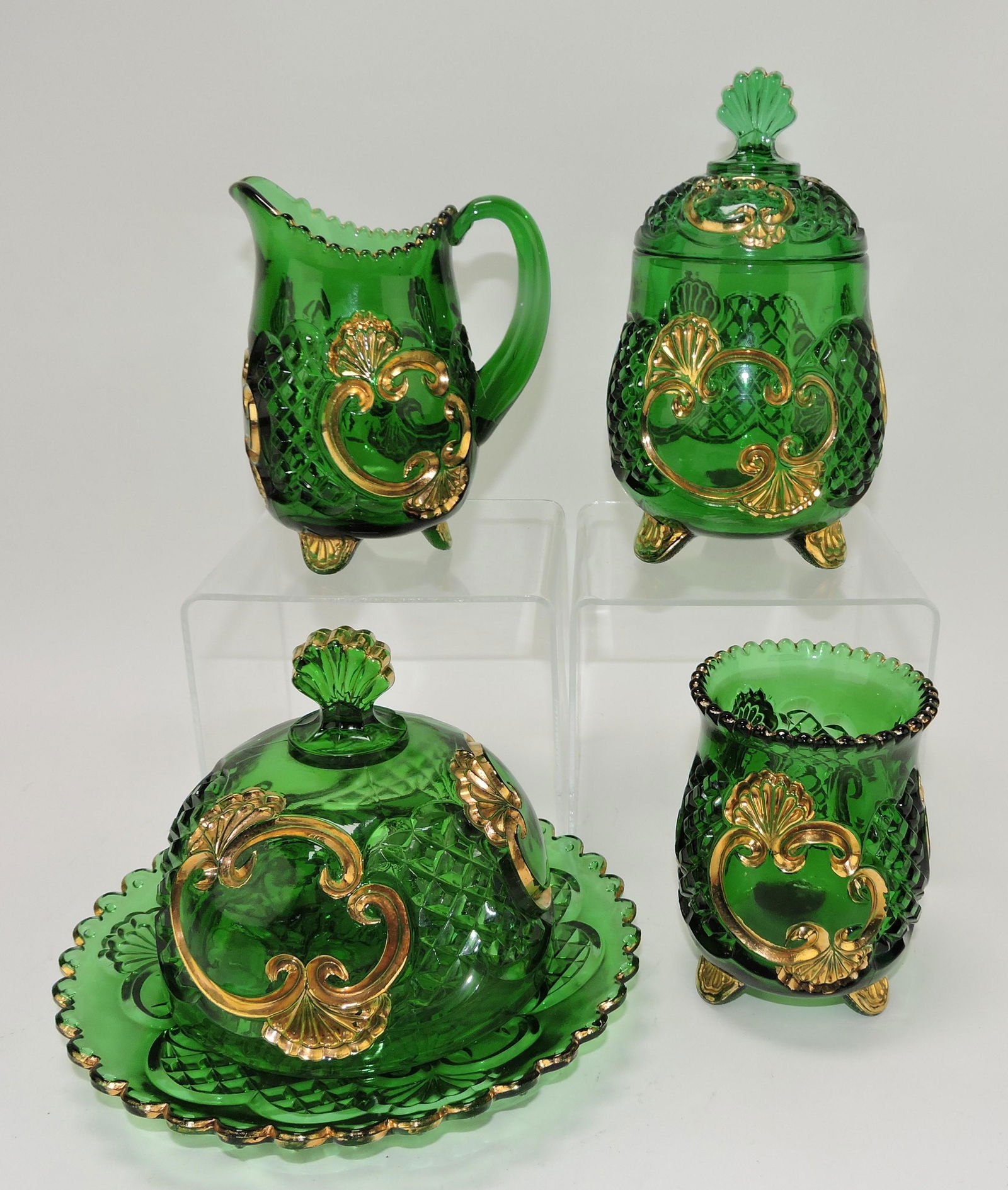 EAPG green Croesus four piece (1 of 1)