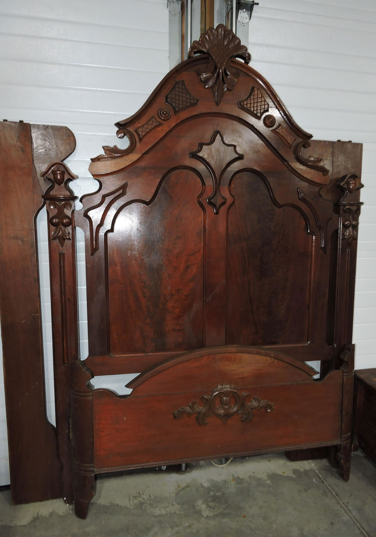 Walnut Victorian high back bed (1 of 1)