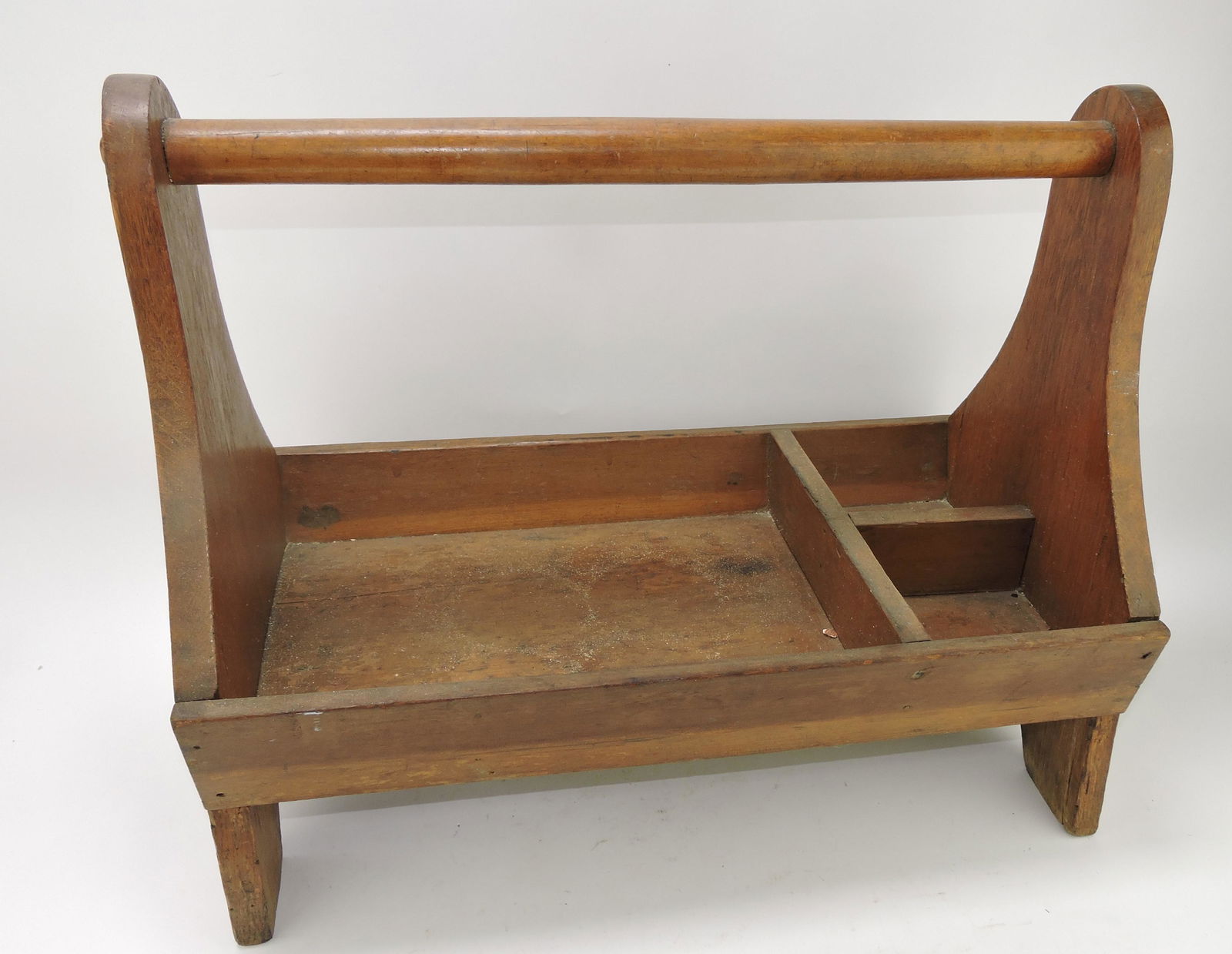 Well constructed farrier's tool caddy, (1 of 2)